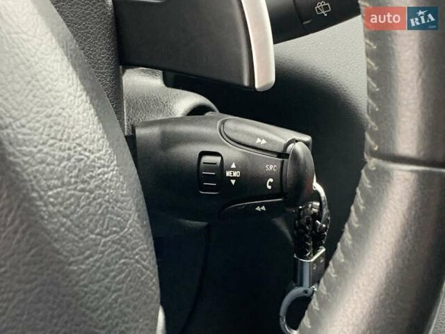 Серый Пежо 5008, объемом двигателя 1.6 л и пробегом 276 тыс. км за 7999 $, фото 49 на Automoto.ua