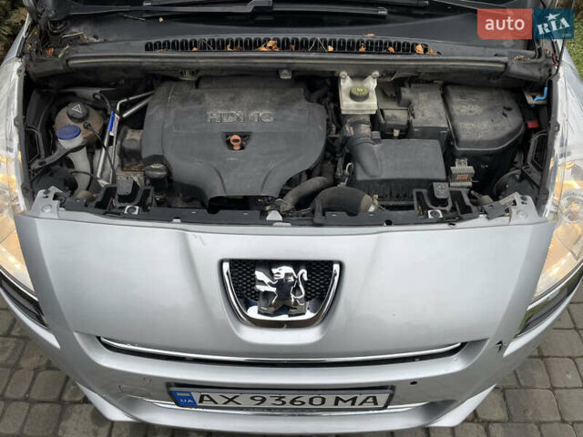 Серый Пежо 5008, объемом двигателя 2 л и пробегом 218 тыс. км за 8600 $, фото 2 на Automoto.ua