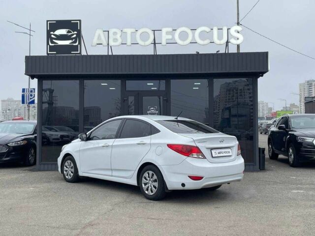 Серый Пежо 5008, объемом двигателя 2 л и пробегом 302 тыс. км за 8990 $, фото 4 на Automoto.ua