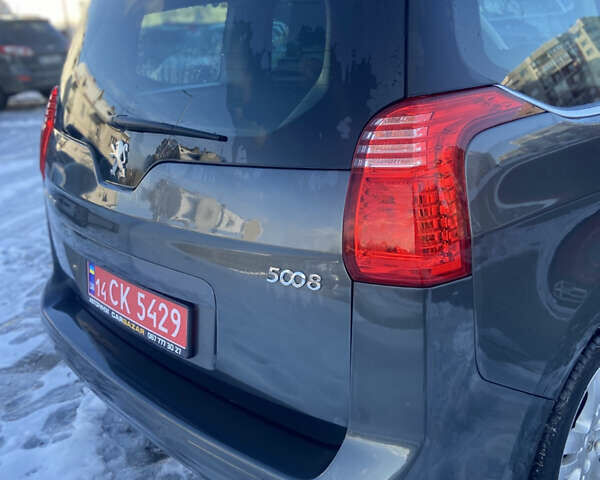 Серый Пежо 5008, объемом двигателя 1.6 л и пробегом 191 тыс. км за 7850 $, фото 8 на Automoto.ua