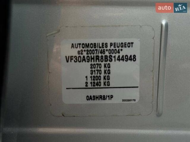 Серый Пежо 5008, объемом двигателя 1.6 л и пробегом 232 тыс. км за 6600 $, фото 50 на Automoto.ua