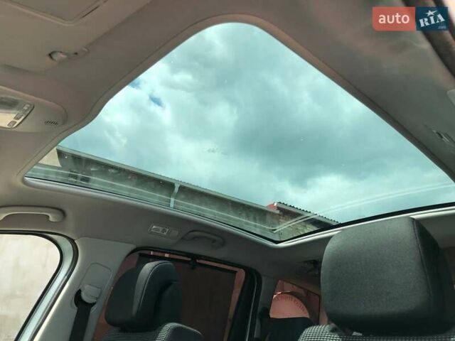 Серый Пежо 5008, объемом двигателя 1.6 л и пробегом 217 тыс. км за 6500 $, фото 19 на Automoto.ua