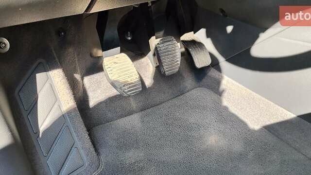 Серый Пежо 5008, объемом двигателя 1.6 л и пробегом 180 тыс. км за 8100 $, фото 14 на Automoto.ua