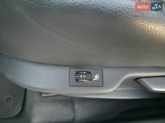 Сірий Пежо 5008, об'ємом двигуна 2 л та пробігом 212 тис. км за 10500 $, фото 21 на Automoto.ua