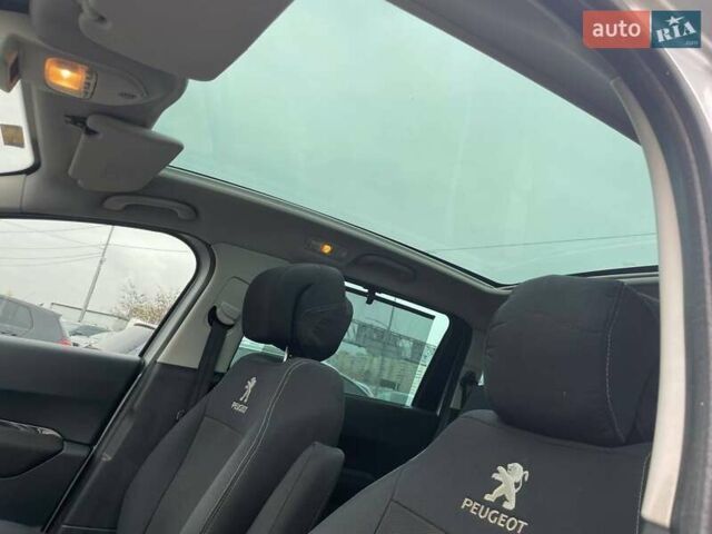 Серый Пежо 5008, объемом двигателя 2 л и пробегом 302 тыс. км за 8990 $, фото 27 на Automoto.ua