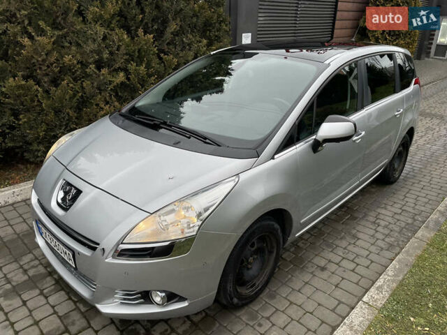 Серый Пежо 5008, объемом двигателя 2 л и пробегом 218 тыс. км за 8600 $, фото 10 на Automoto.ua