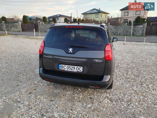 Серый Пежо 5008, объемом двигателя 1.56 л и пробегом 223 тыс. км за 8800 $, фото 6 на Automoto.ua