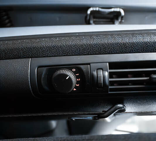 Сірий Пежо 5008, об'ємом двигуна 1.6 л та пробігом 243 тис. км за 9500 $, фото 33 на Automoto.ua