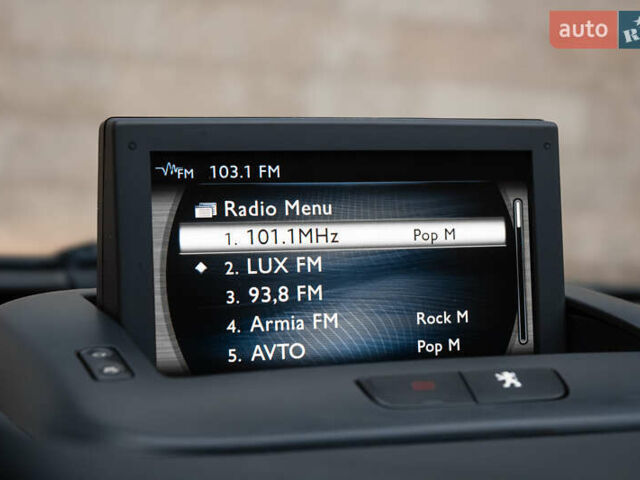 Сірий Пежо 5008, об'ємом двигуна 1.6 л та пробігом 243 тис. км за 9500 $, фото 23 на Automoto.ua