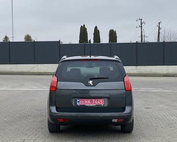 Серый Пежо 5008, объемом двигателя 1.6 л и пробегом 189 тыс. км за 8200 $, фото 5 на Automoto.ua