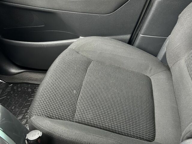 Серый Пежо 5008, объемом двигателя 1.6 л и пробегом 192 тыс. км за 8450 $, фото 5 на Automoto.ua