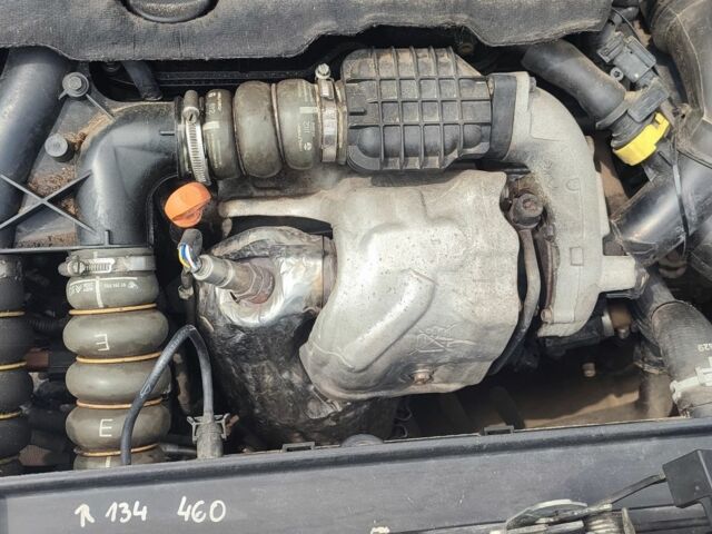 Сірий Пежо 5008, об'ємом двигуна 1.6 л та пробігом 320 тис. км за 8100 $, фото 1 на Automoto.ua