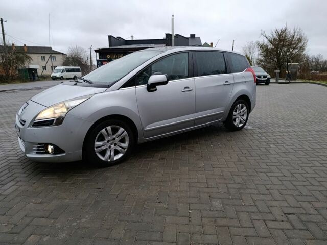 Серый Пежо 5008, объемом двигателя 2 л и пробегом 247 тыс. км за 10500 $, фото 10 на Automoto.ua