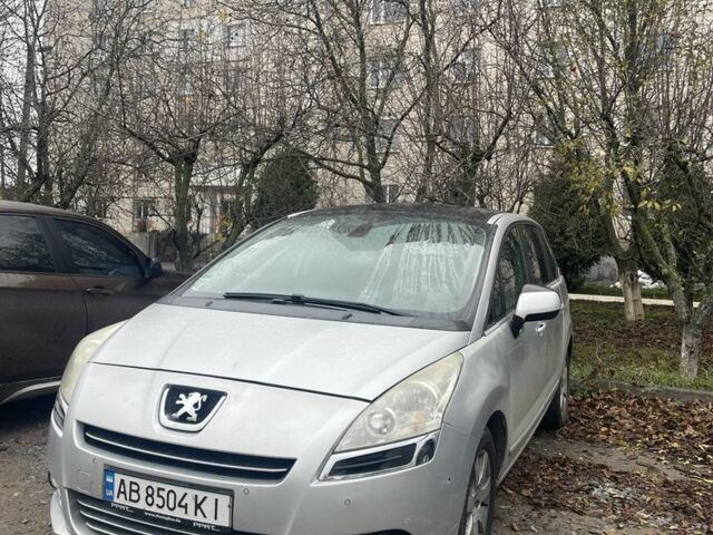 Серый Пежо 5008, объемом двигателя 1.6 л и пробегом 250 тыс. км за 7000 $, фото 2 на Automoto.ua