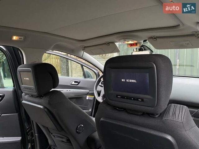 Серый Пежо 5008, объемом двигателя 1.6 л и пробегом 189 тыс. км за 8200 $, фото 16 на Automoto.ua