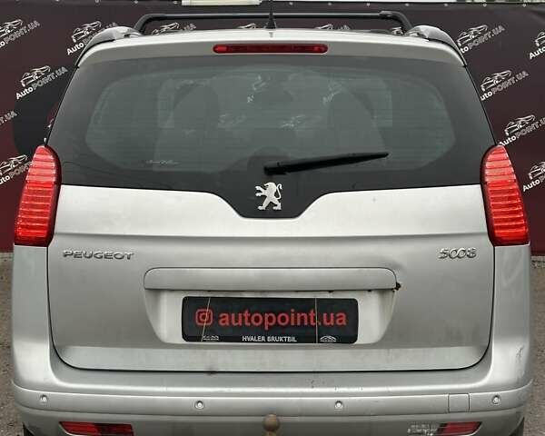 Сірий Пежо 5008, об'ємом двигуна 1.6 л та пробігом 195 тис. км за 6600 $, фото 9 на Automoto.ua