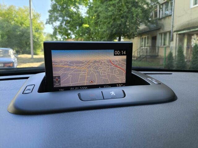 Серый Пежо 5008, объемом двигателя 2 л и пробегом 194 тыс. км за 7900 $, фото 7 на Automoto.ua