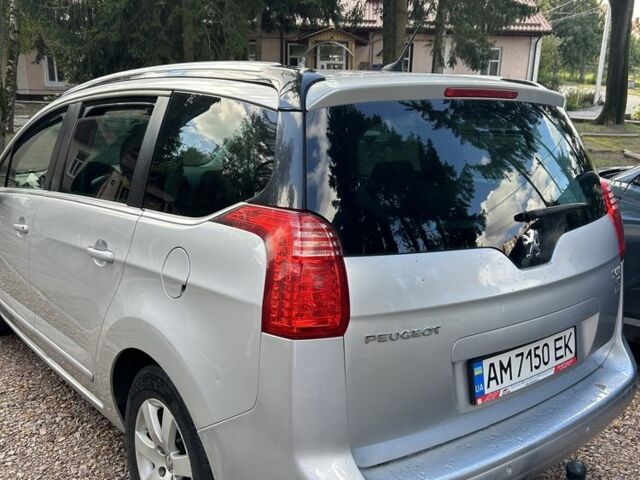 Серый Пежо 5008, объемом двигателя 1.6 л и пробегом 192 тыс. км за 8450 $, фото 2 на Automoto.ua