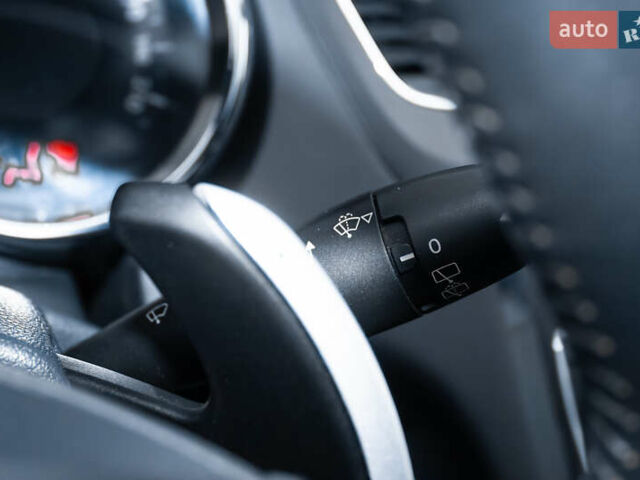 Сірий Пежо 5008, об'ємом двигуна 1.6 л та пробігом 243 тис. км за 9500 $, фото 27 на Automoto.ua