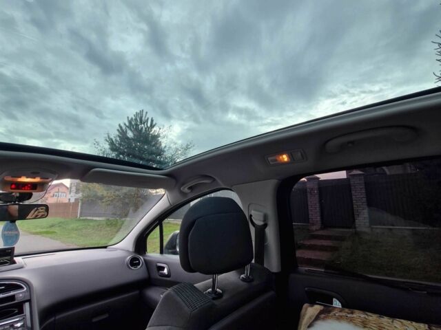 Сірий Пежо 5008, об'ємом двигуна 1.6 л та пробігом 192 тис. км за 9100 $, фото 14 на Automoto.ua