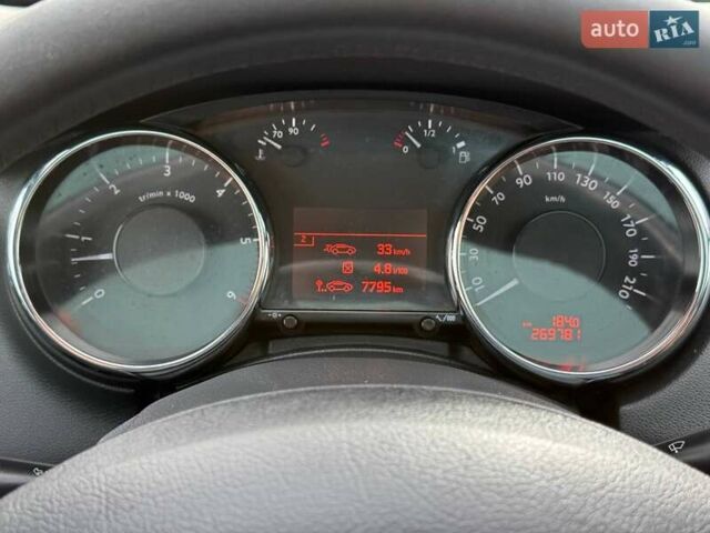 Серый Пежо 5008, объемом двигателя 1.6 л и пробегом 269 тыс. км за 7500 $, фото 24 на Automoto.ua