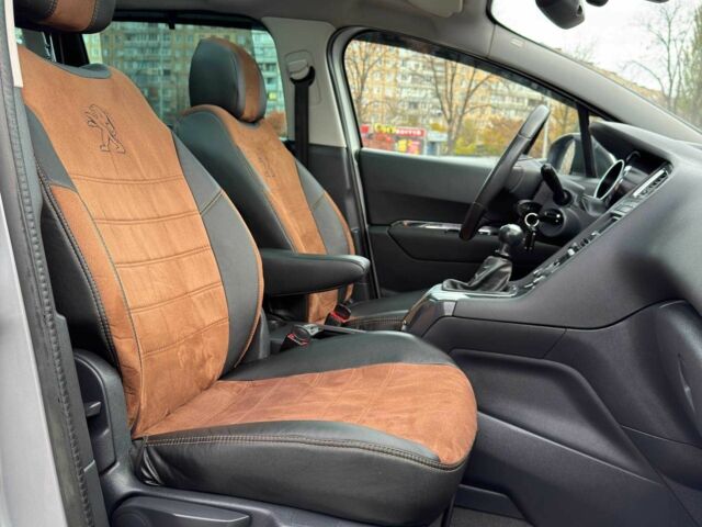 Сірий Пежо 5008, об'ємом двигуна 1.6 л та пробігом 268 тис. км за 7500 $, фото 9 на Automoto.ua