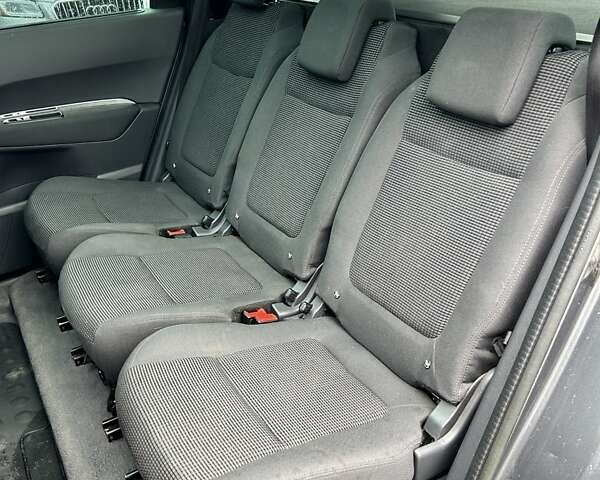 Серый Пежо 5008, объемом двигателя 1.6 л и пробегом 254 тыс. км за 7000 $, фото 14 на Automoto.ua