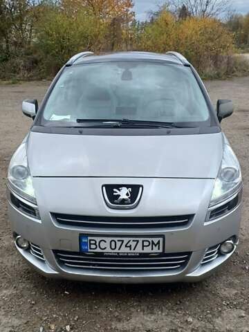 Серый Пежо 5008, объемом двигателя 1.6 л и пробегом 217 тыс. км за 9500 $, фото 8 на Automoto.ua