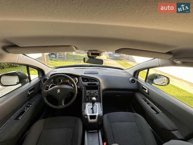 Сірий Пежо 5008, об'ємом двигуна 0 л та пробігом 264 тис. км за 9400 $, фото 3 на Automoto.ua