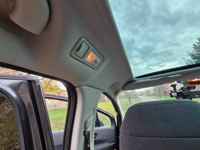 Сірий Пежо 5008, об'ємом двигуна 1.6 л та пробігом 192 тис. км за 9100 $, фото 13 на Automoto.ua