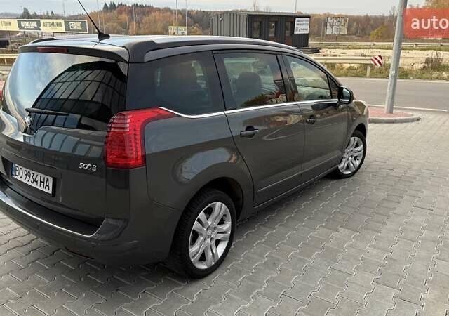 Серый Пежо 5008, объемом двигателя 2 л и пробегом 211 тыс. км за 10699 $, фото 8 на Automoto.ua