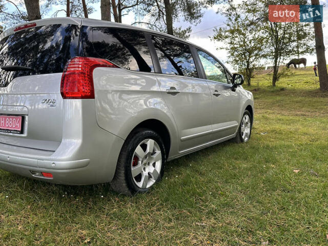 Сірий Пежо 5008, об'ємом двигуна 0 л та пробігом 264 тис. км за 9400 $, фото 15 на Automoto.ua