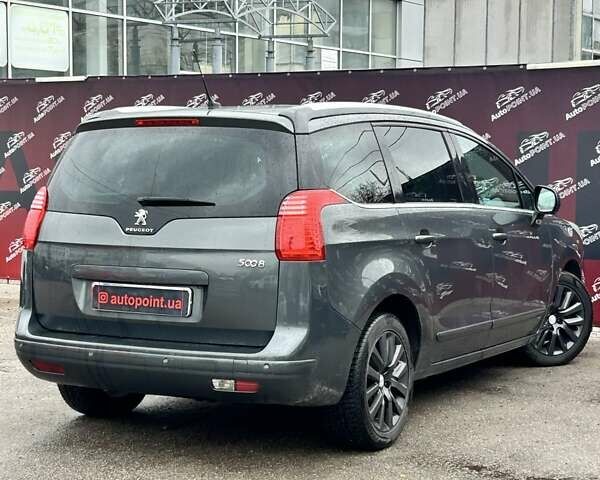 Серый Пежо 5008, объемом двигателя 1.6 л и пробегом 254 тыс. км за 7000 $, фото 6 на Automoto.ua