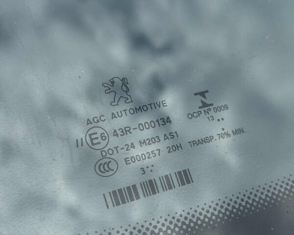 Серый Пежо 5008, объемом двигателя 1.6 л и пробегом 269 тыс. км за 7500 $, фото 11 на Automoto.ua