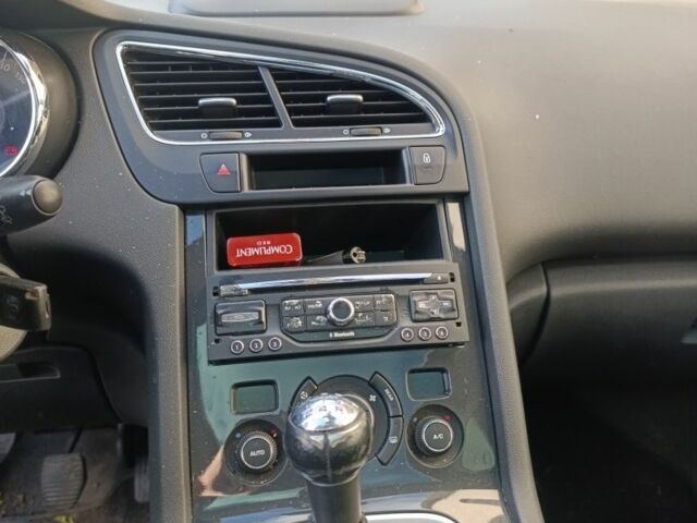 Сірий Пежо 5008, об'ємом двигуна 8 л та пробігом 350 тис. км за 4000 $, фото 4 на Automoto.ua