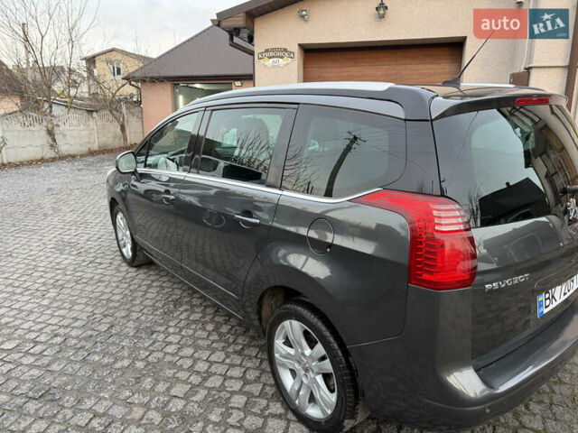 Серый Пежо 5008, объемом двигателя 2 л и пробегом 231 тыс. км за 9500 $, фото 8 на Automoto.ua