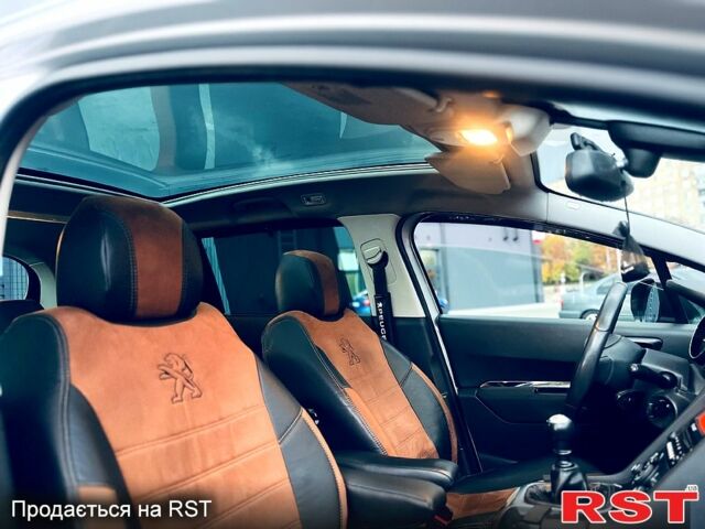 Сірий Пежо 5008, об'ємом двигуна 1.6 л та пробігом 268 тис. км за 9500 $, фото 6 на Automoto.ua