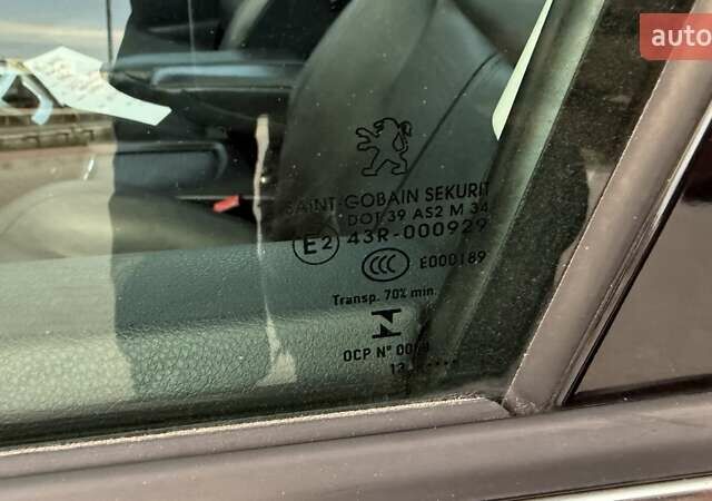 Серый Пежо 5008, объемом двигателя 2 л и пробегом 211 тыс. км за 10699 $, фото 15 на Automoto.ua