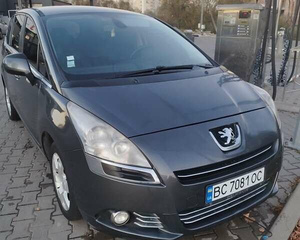 Сірий Пежо 5008, об'ємом двигуна 1.6 л та пробігом 256 тис. км за 8300 $, фото 5 на Automoto.ua