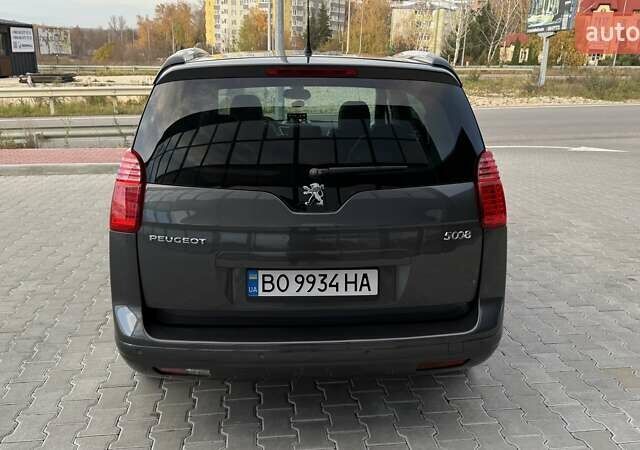 Серый Пежо 5008, объемом двигателя 2 л и пробегом 211 тыс. км за 10699 $, фото 7 на Automoto.ua