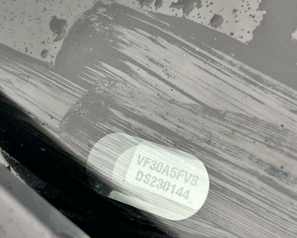 Серый Пежо 5008, объемом двигателя 1.6 л и пробегом 254 тыс. км за 7000 $, фото 36 на Automoto.ua
