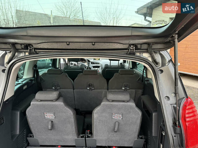 Серый Пежо 5008, объемом двигателя 2 л и пробегом 231 тыс. км за 9500 $, фото 20 на Automoto.ua