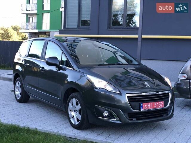Сірий Пежо 5008, об'ємом двигуна 1.6 л та пробігом 185 тис. км за 10800 $, фото 19 на Automoto.ua