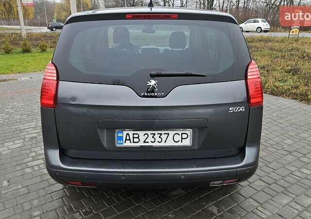 Сірий Пежо 5008, об'ємом двигуна 1.56 л та пробігом 263 тис. км за 10200 $, фото 10 на Automoto.ua