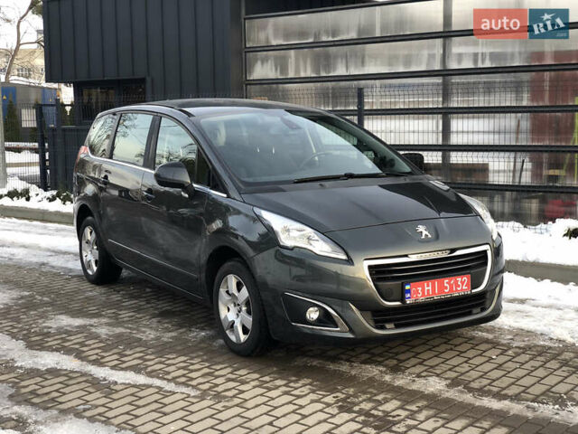 Сірий Пежо 5008, об'ємом двигуна 1.6 л та пробігом 185 тис. км за 10400 $, фото 2 на Automoto.ua