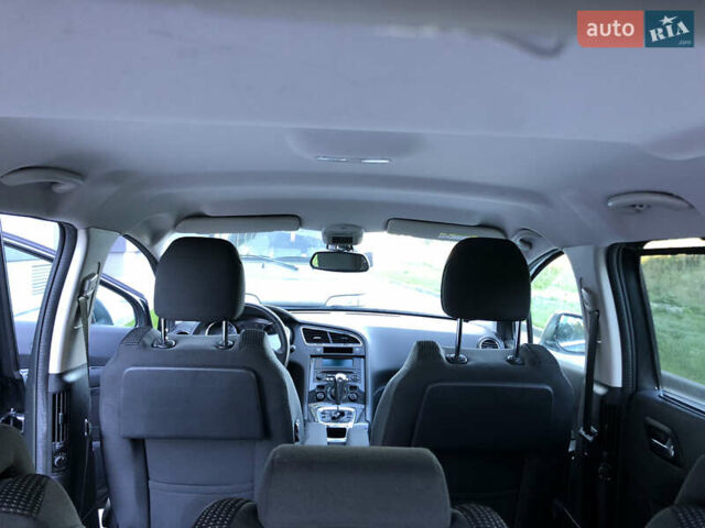 Сірий Пежо 5008, об'ємом двигуна 1.6 л та пробігом 185 тис. км за 10400 $, фото 41 на Automoto.ua