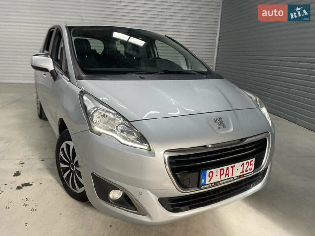 Сірий Пежо 5008, об'ємом двигуна 1.6 л та пробігом 237 тис. км за 10650 $, фото 5 на Automoto.ua