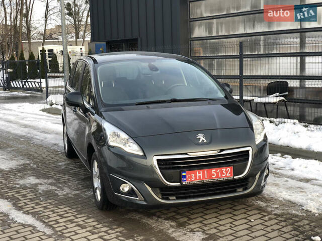 Сірий Пежо 5008, об'ємом двигуна 1.6 л та пробігом 185 тис. км за 10400 $, фото 3 на Automoto.ua