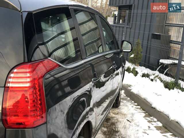 Сірий Пежо 5008, об'ємом двигуна 1.6 л та пробігом 185 тис. км за 10400 $, фото 15 на Automoto.ua