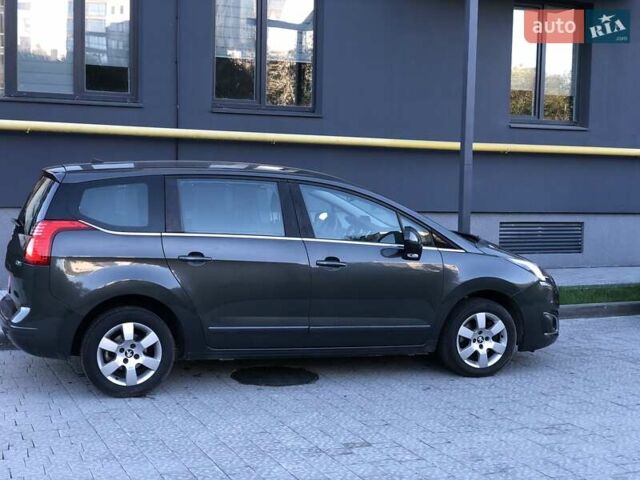 Сірий Пежо 5008, об'ємом двигуна 1.6 л та пробігом 185 тис. км за 10800 $, фото 24 на Automoto.ua